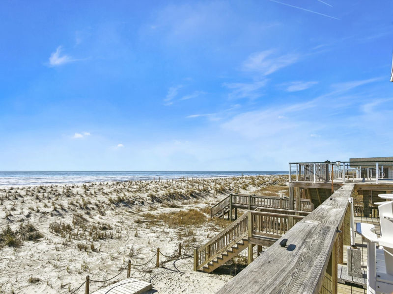 West-facing horizon view with wide sky