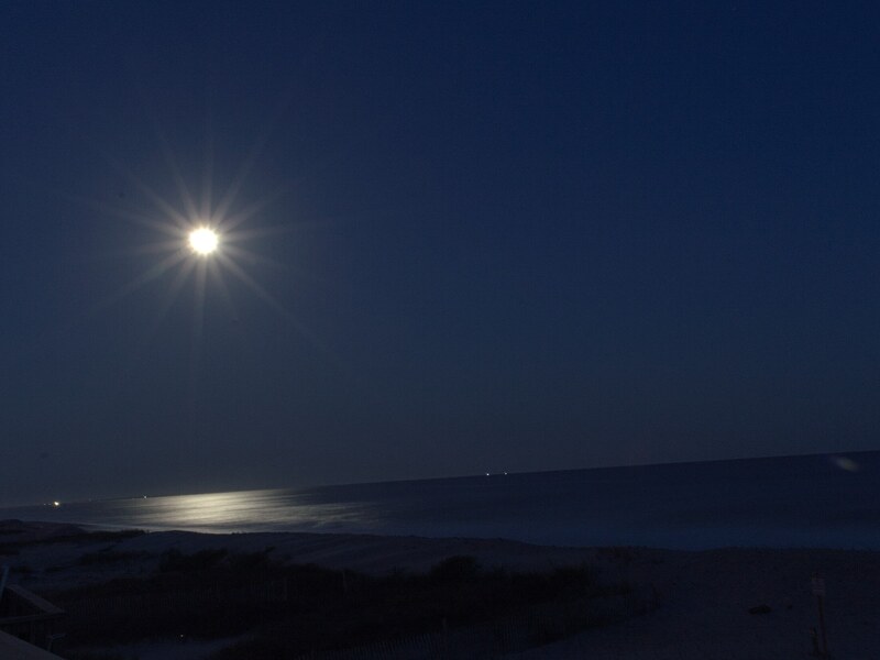 Moonrise above the Atlantic Ocean